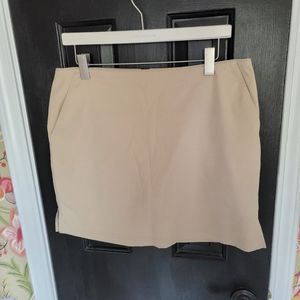 Golf skort